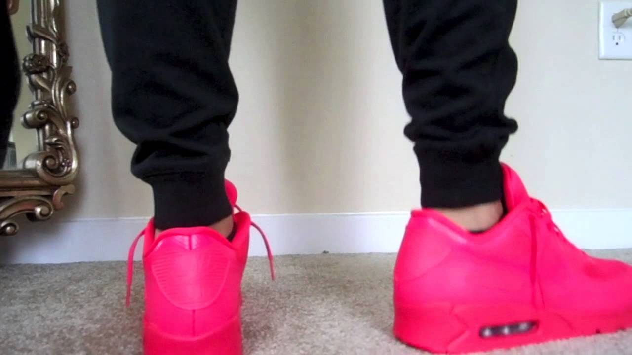Nike Air Max 90 Hyperfuse Premium iD 