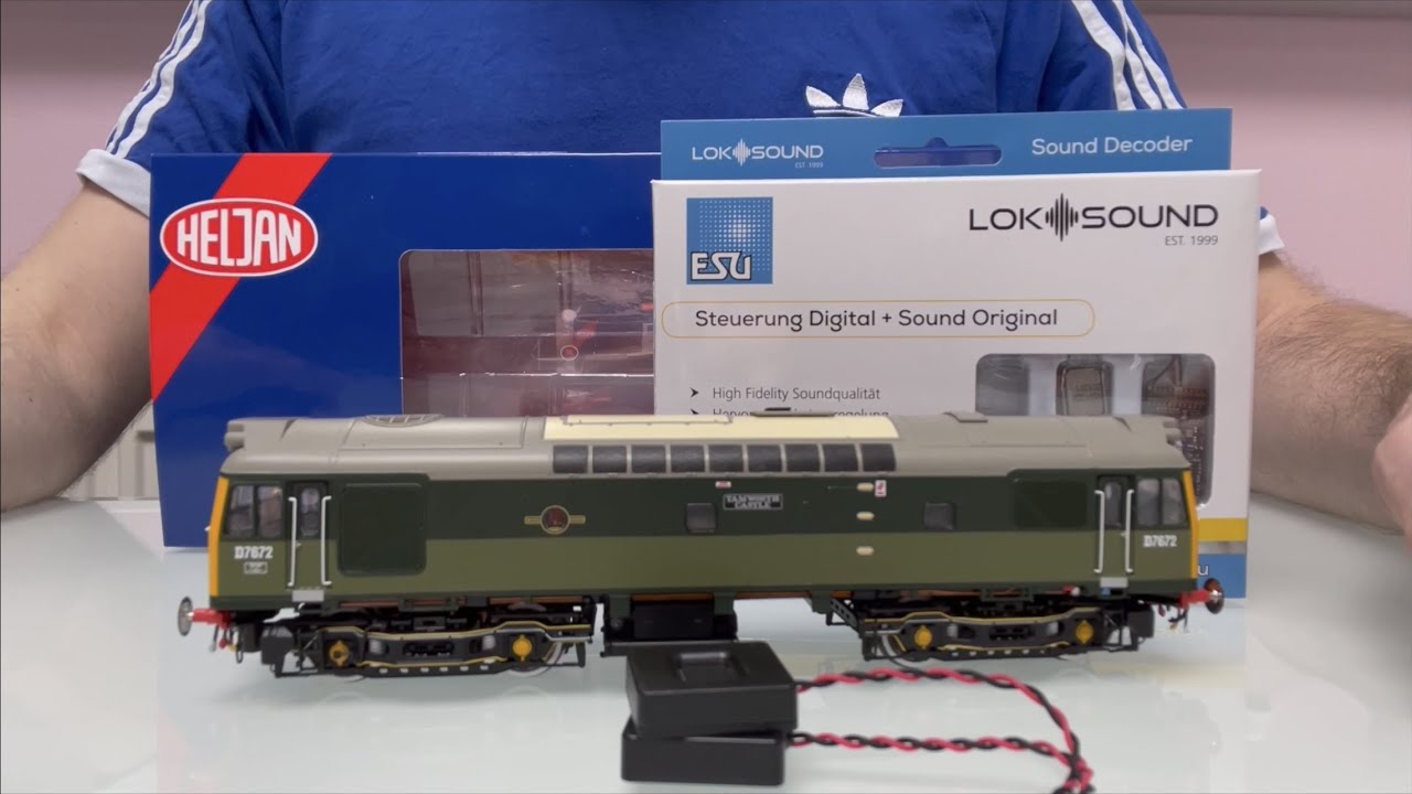 NEW Heljan Class 25 Sound Fitting Video! SWD Sound And Two Megabass Speakers