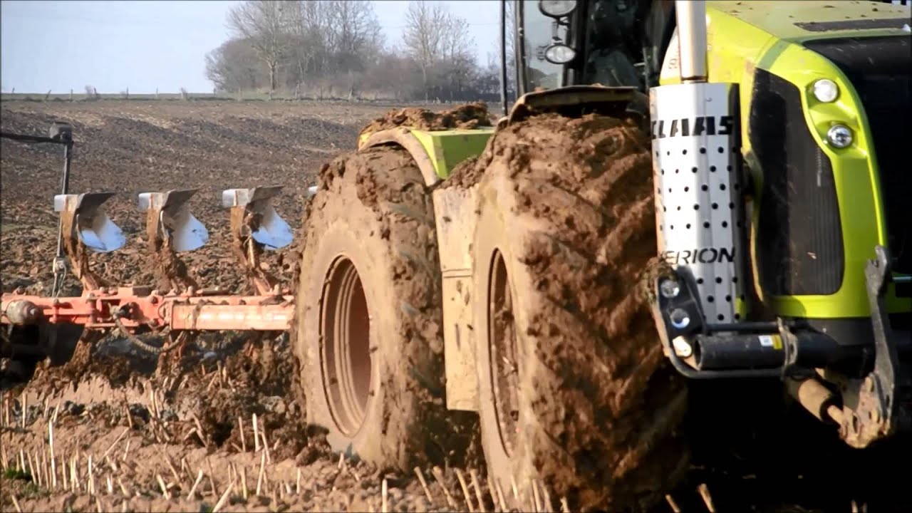 Claas Xérion 5000 & Grégoire-Besson HARD Condition at Ploughing 2014 !!!