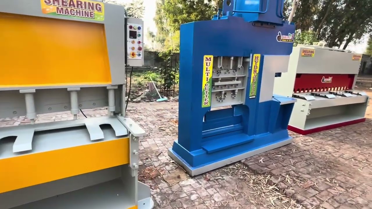 Hydraulic machine showcase 