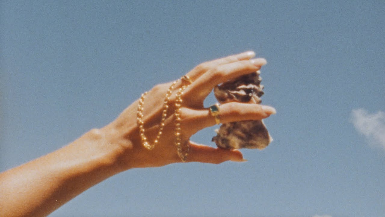 Fashion/Jewellery Campaign - Canon 814 Super 8