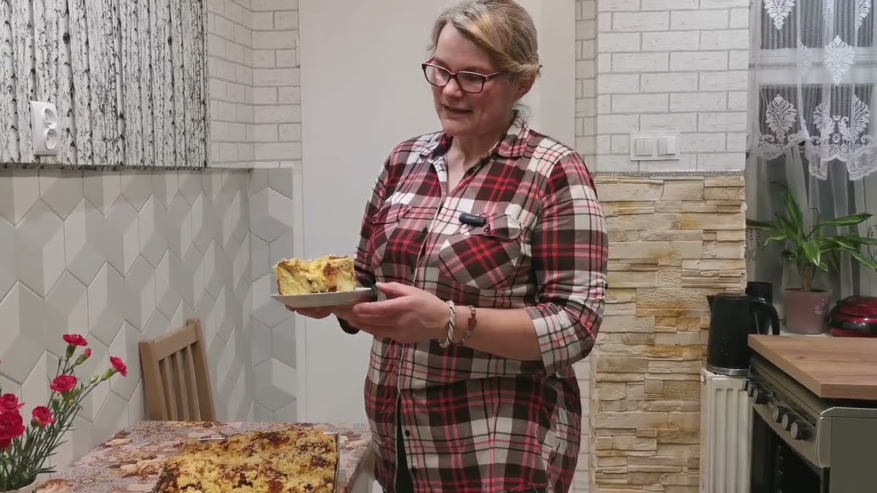 Przepyszny placek drożdżowy ze śliwkami - mięciutki jak puch - smak dzieciństwa