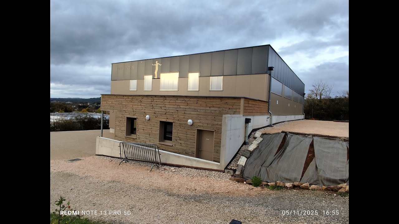 BOULODROME COUVERT SEVERAC D'AVEYRON