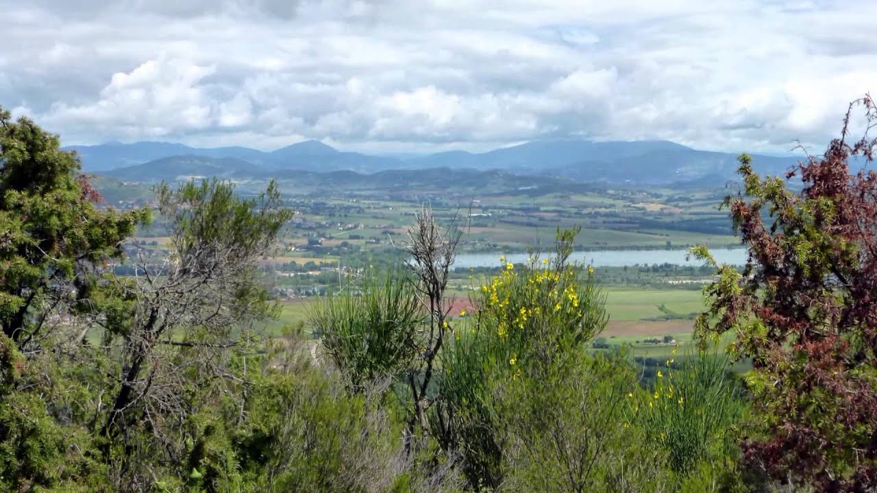 UMBRIA -TREKKING DI PIEGARO   [Full HD]