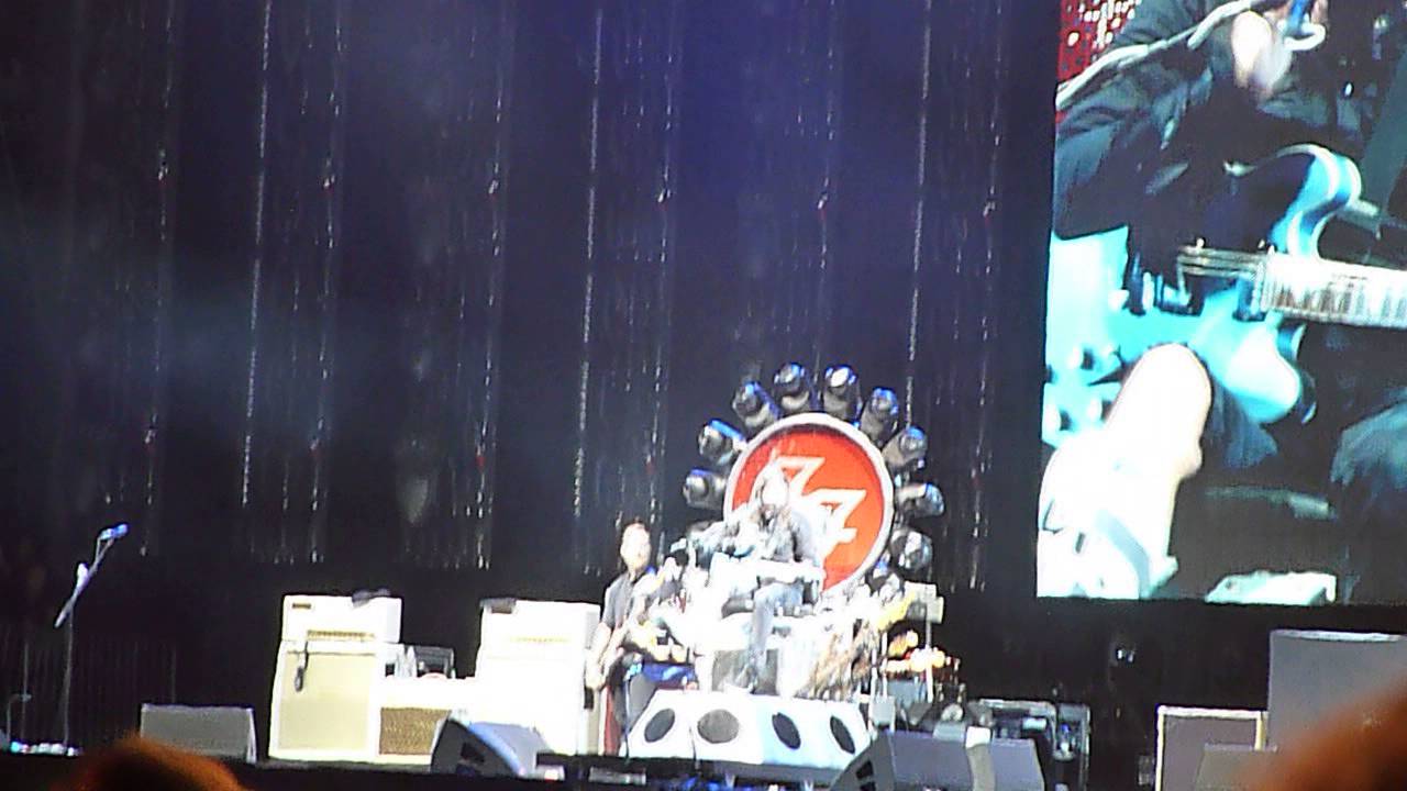 Dave Grohl Royal Blood tribute 08/09/15
