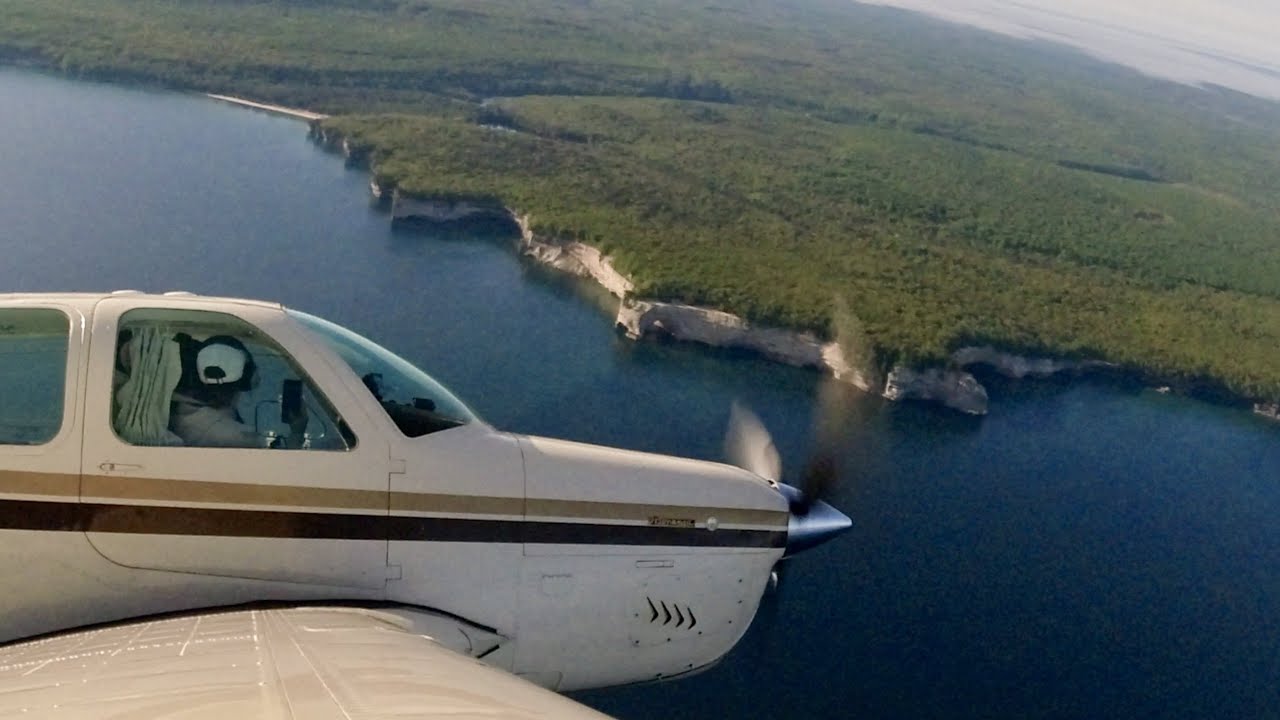 Alternator fails in flight. Flying over Upper Peninsula, MI