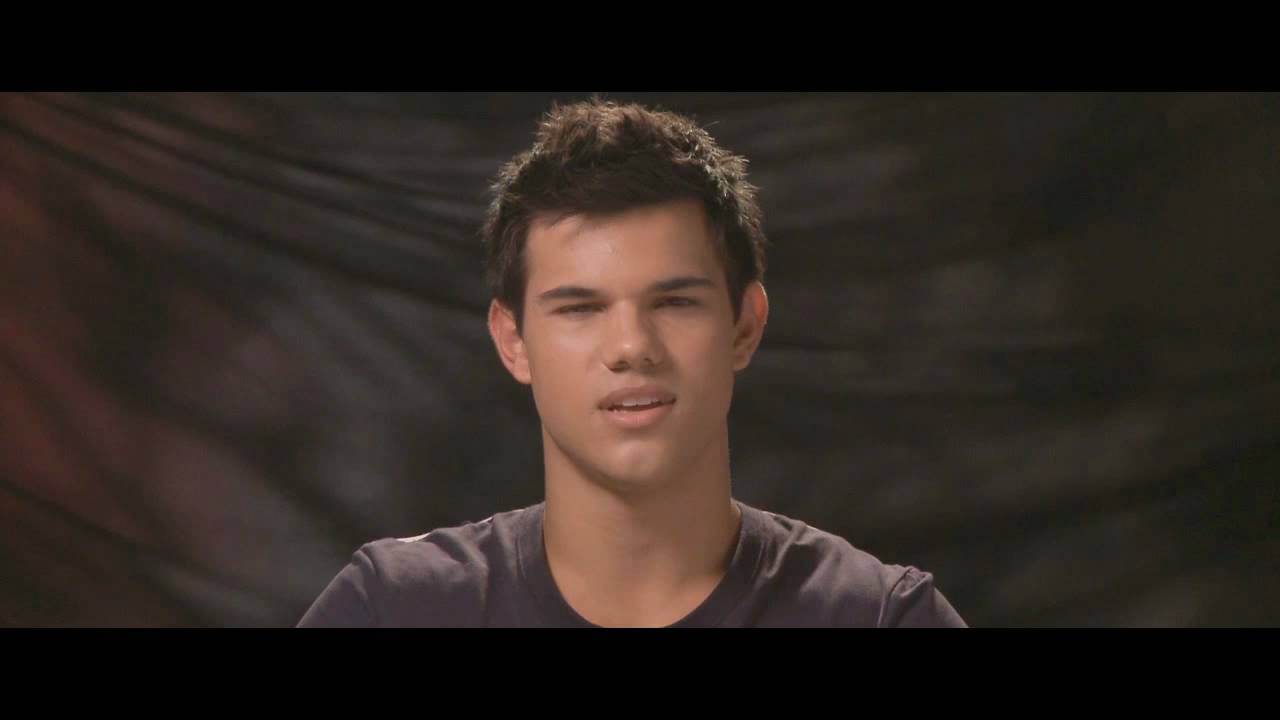 New Moon Scene - Bella Slaps Paul Clip - HD