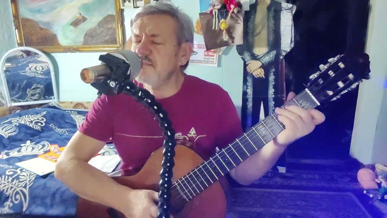 Эротических сцен насмотрелся в 
