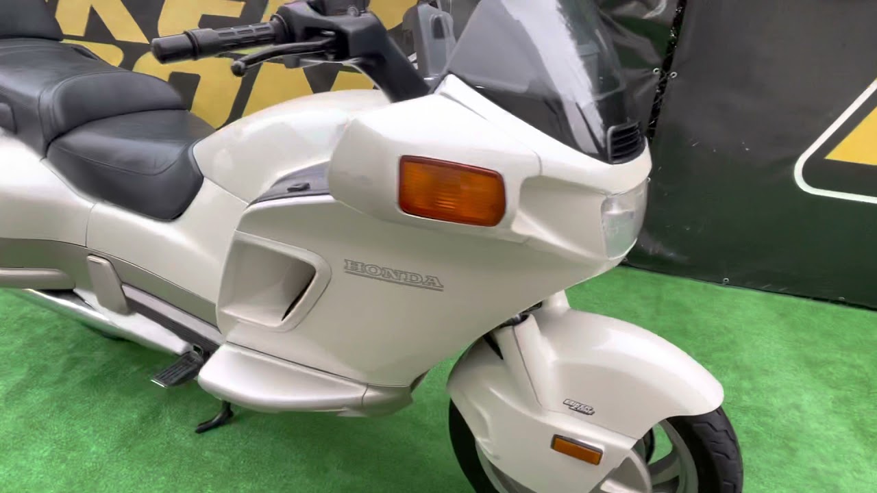 HONDA PC 800 PACYFIC COAST 1989
