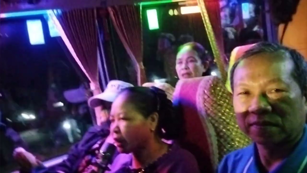CLB dưỡng sinh thôn 1 xã phú nghĩa đi lễ xin lộc đầu năm 