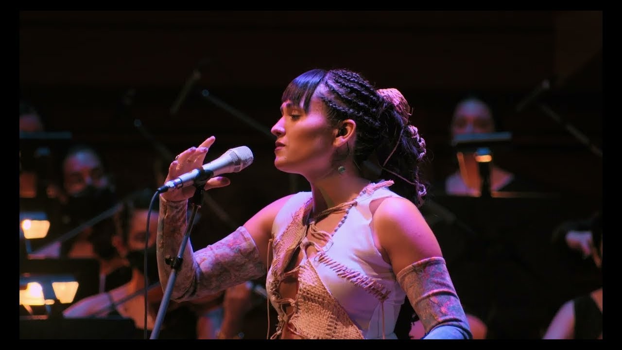 Liana Malva - Agua Santa (Concierto Sinf&oacute;nico)