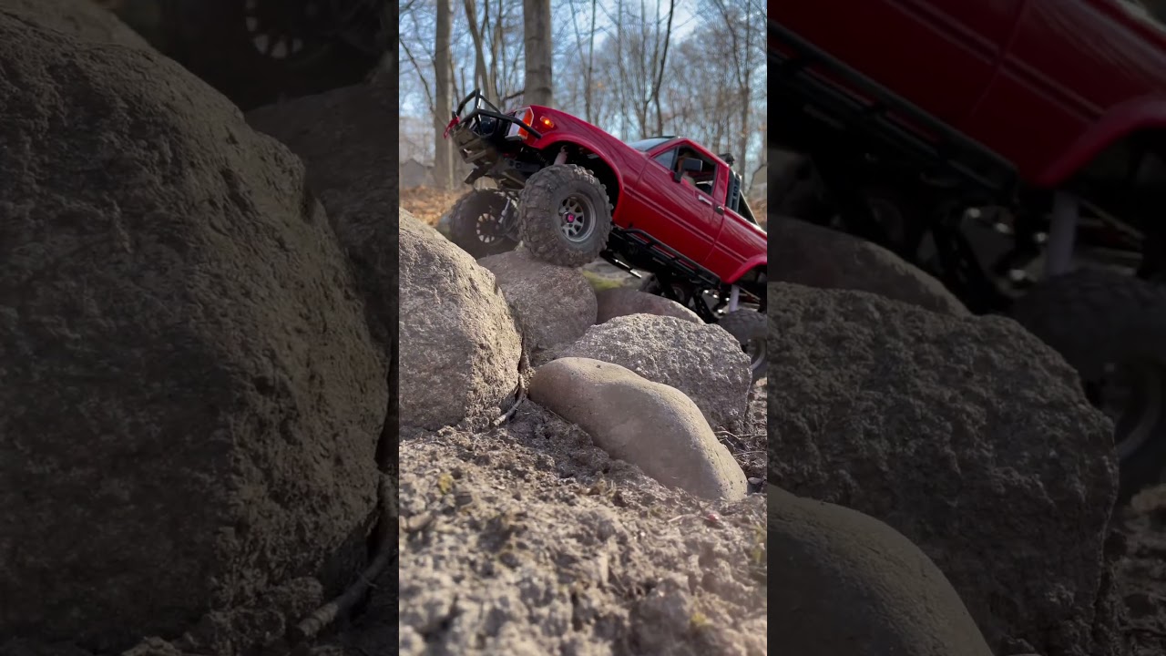 TF2 Broken Driveshaft 😵 #rc #rc4wd #offroad #broken #rccar #shorts