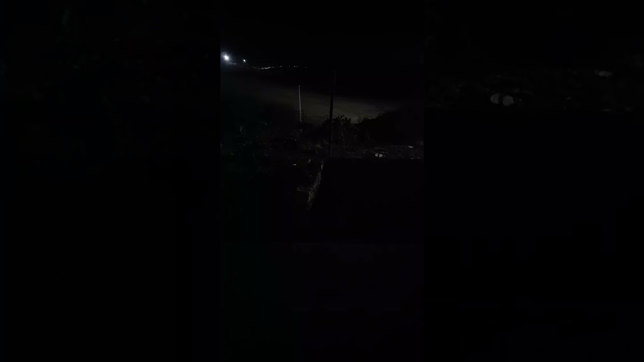 آمن الرسول بما انزل إليه من ربه...#تلاوة_خاشعة #حكمة_عبد_المجيد_الصقر 