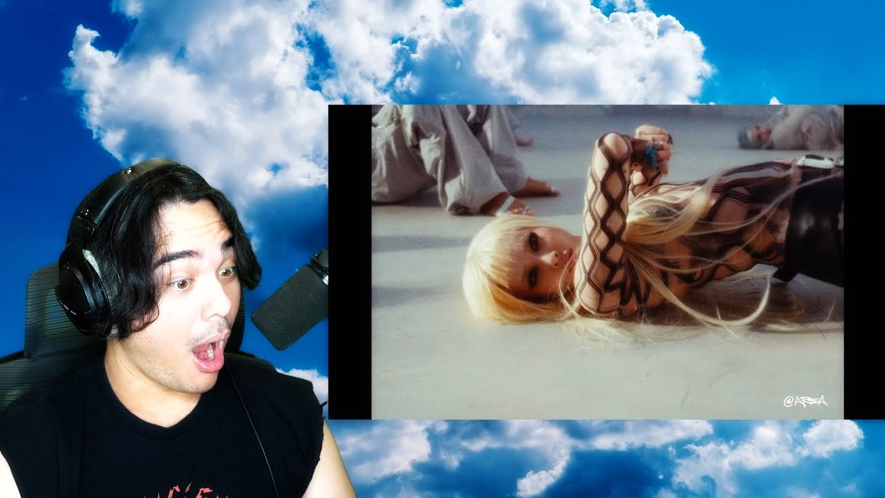 This is HyunA’s ‘Attitude’ AT AREA (Performance Video) REACTION