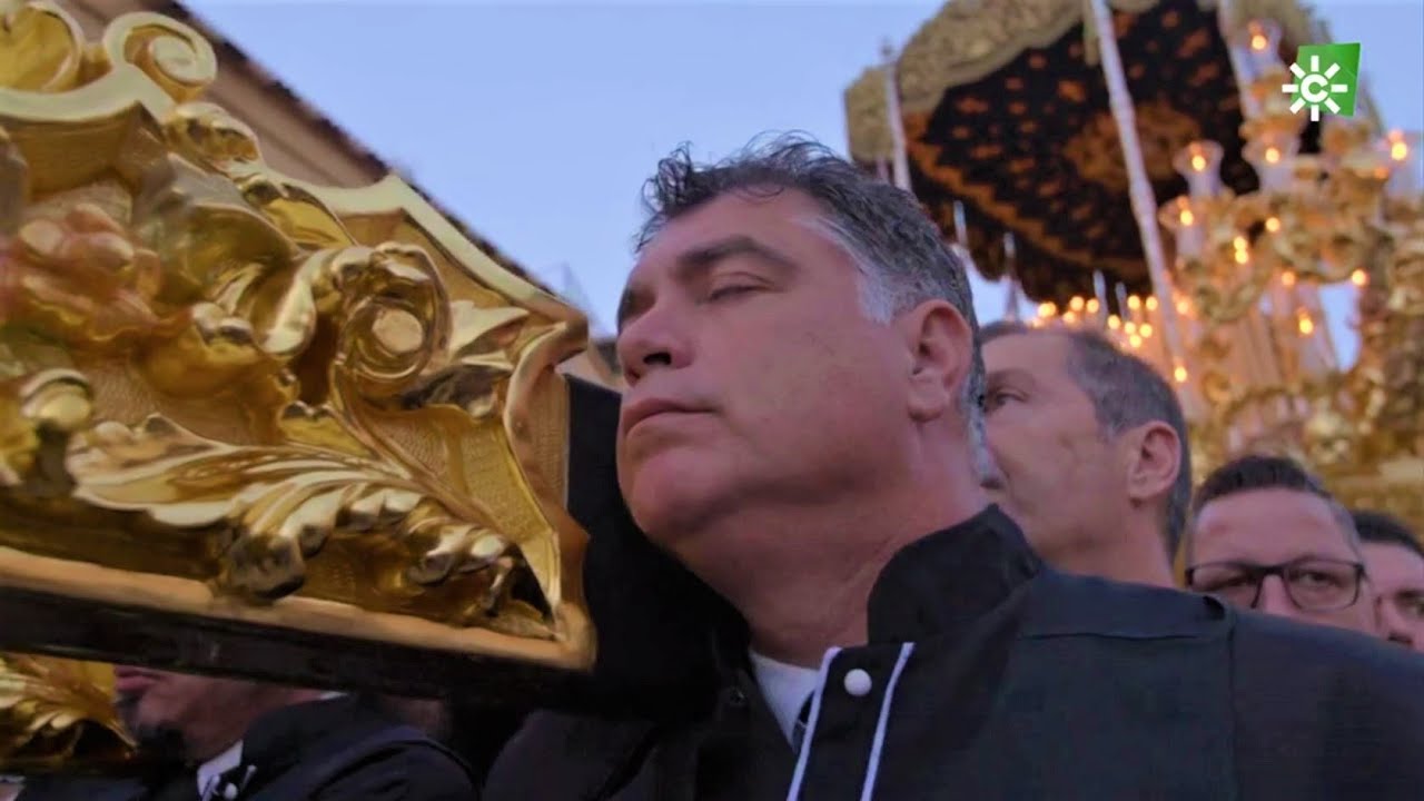 Costaleros, Hombres de Trono y Promitentes, Semana Santa, Andalucía