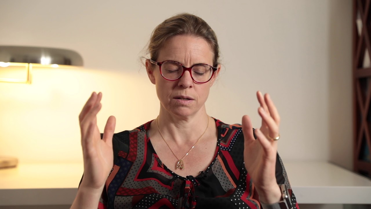 Le rapprochement des mains