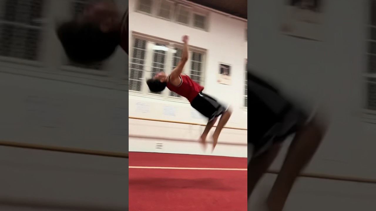 ￼ Flips with Tatixmo 🔥🤩 #bln #berlin #challenge #tatixmo #flips ￼