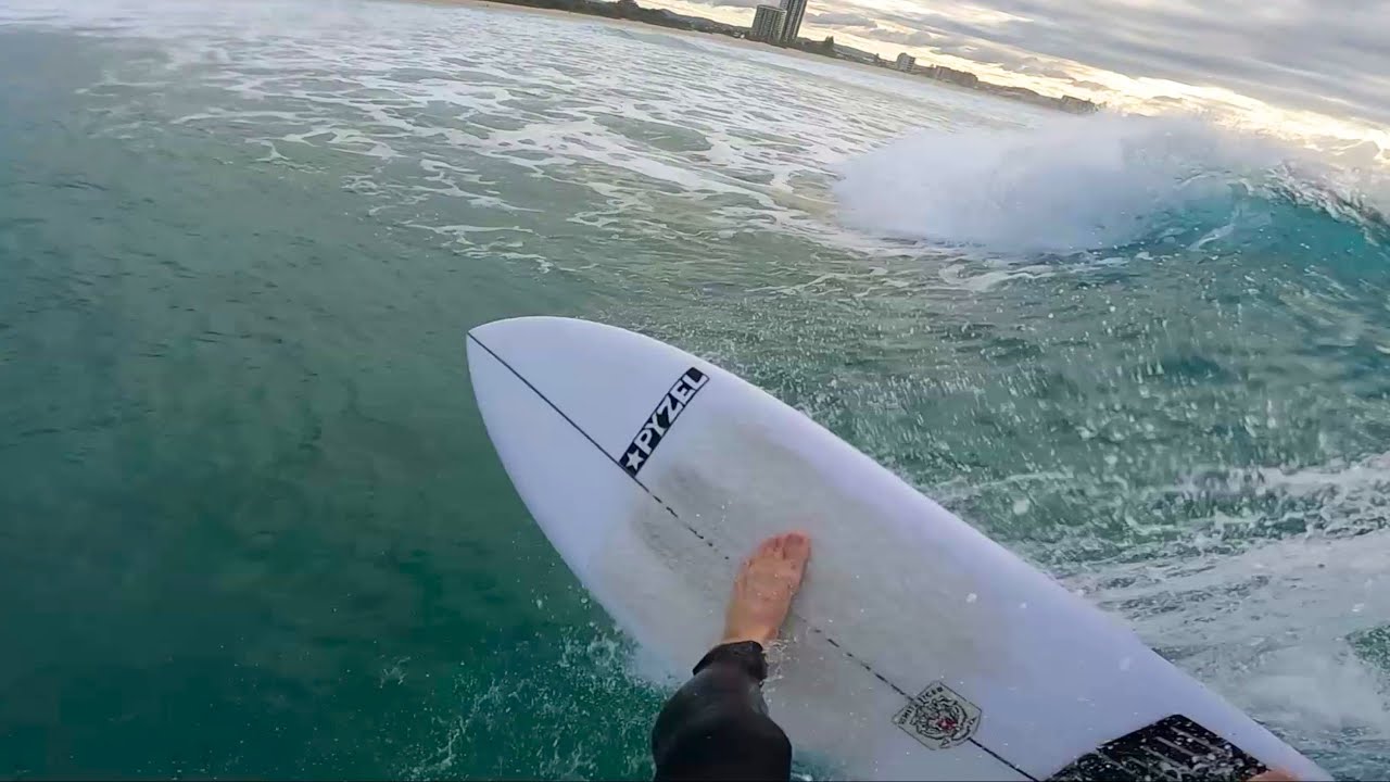 Uncrowded Currumbin on a 5'8