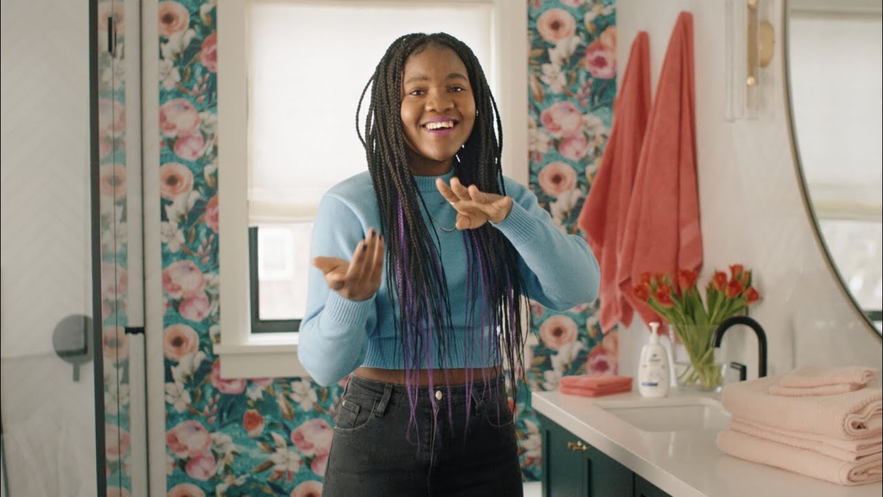 Soft Hands for Signing: Dove's New Moisturizing Hand Wash