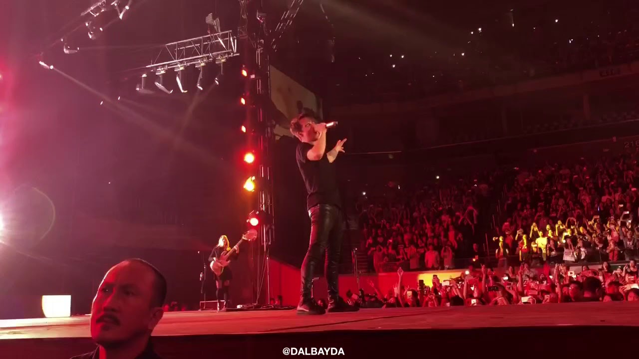 PANIC! AT THE DISCO - I Write Sins Not Tragedies (LIVE in MANILA 2018)