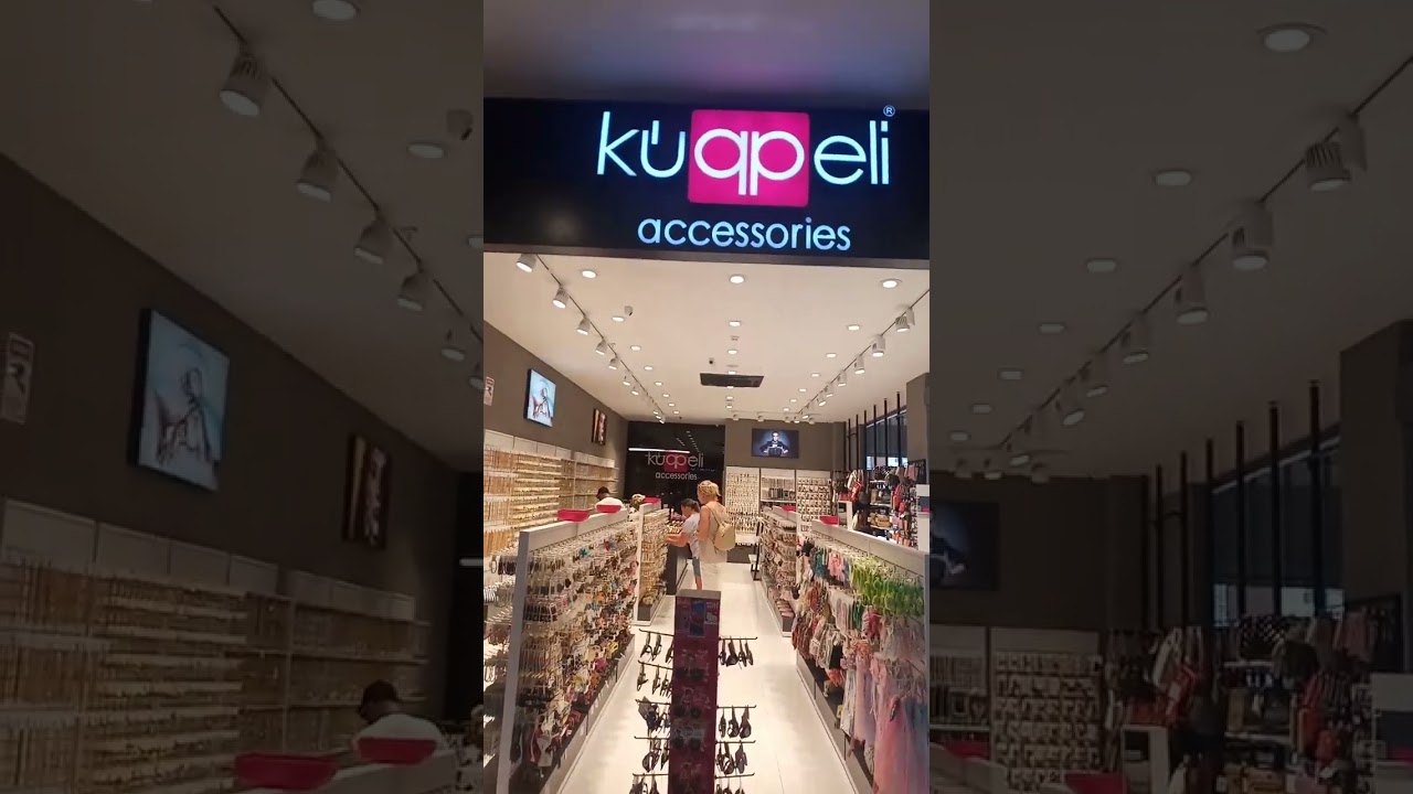 Большой торговый центр в Конаклы 