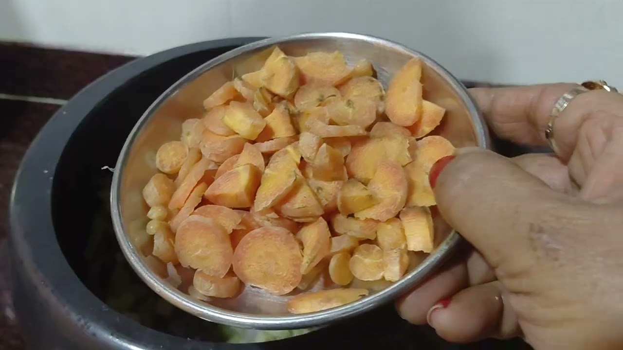 कमी वेळेत बनवून खावी अशी रेसिपी..
