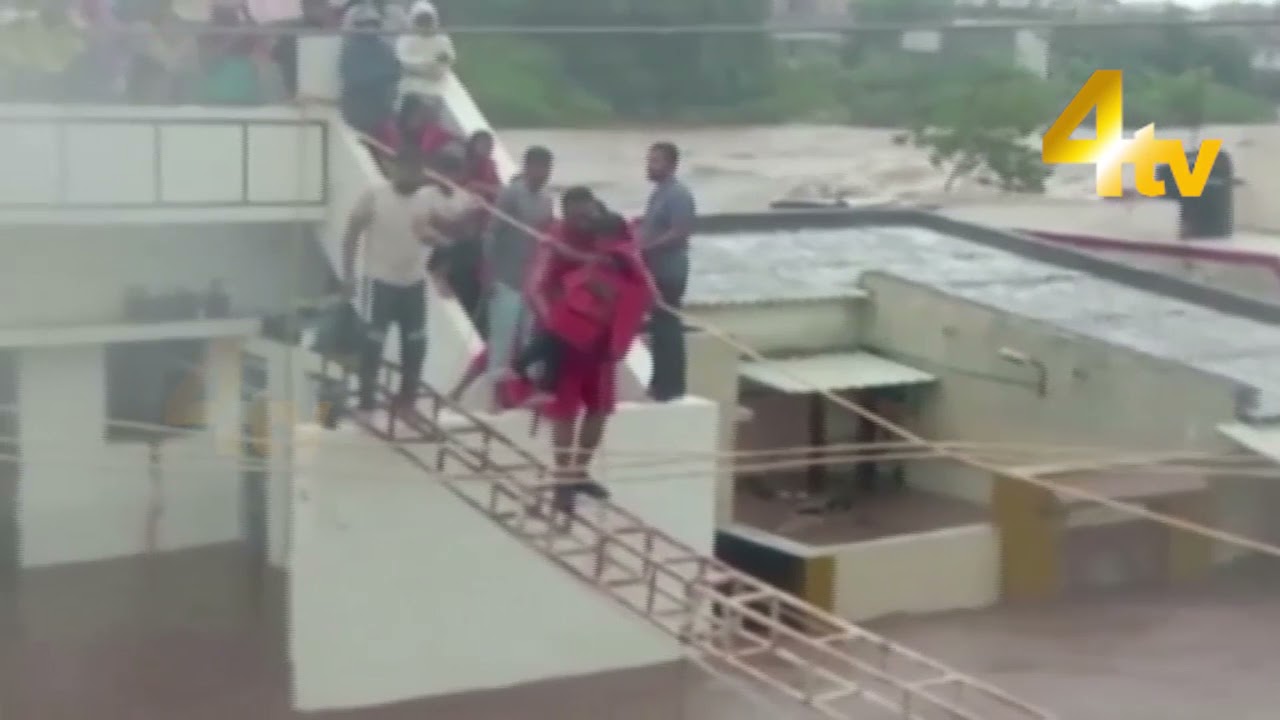 Flood-like situation, streets water logged in Junagadh, Gujarat | 4tv News
