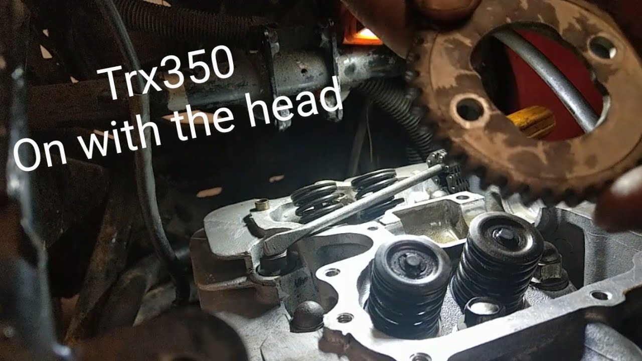 1992 Honda trx350. Part 3. On with the head
