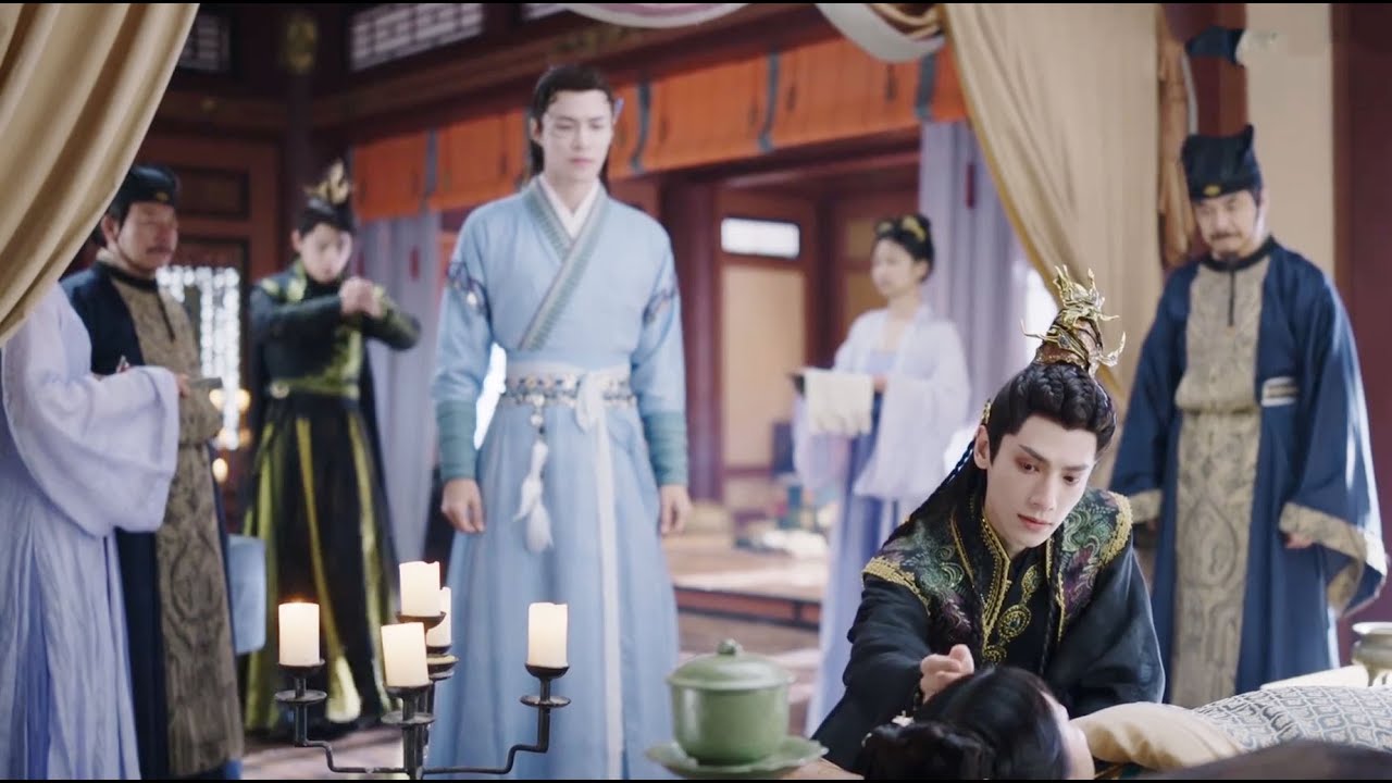 【同框高糖片段110】魔神為了救活灰姑娘取了自己的心頭血！#长月烬明 | 罗云熙 白鹿 陈都灵 邓为 孙珍妮 耿业庭 于波 黄海冰