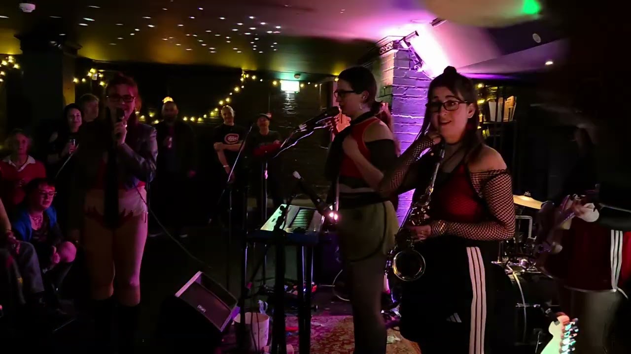 Twat Union - Pay me More (Live at Kola Basement, Portsmouth, 07-03-2026)