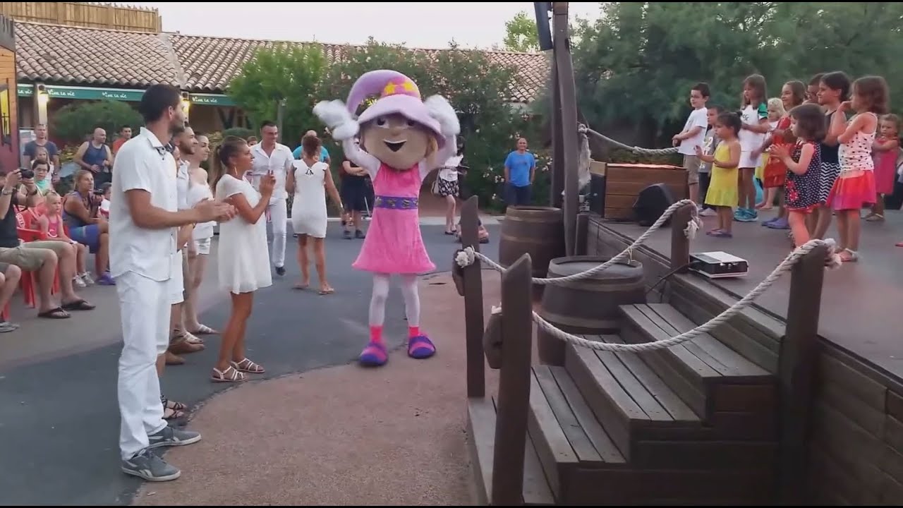 Une jolie chanson pour Carabouille !