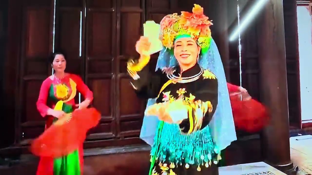 Múa cô bé thượng ngàn hay nhất 