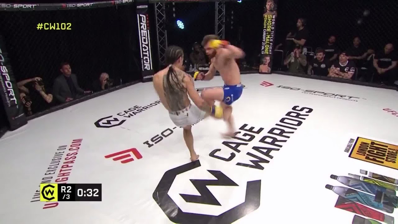 CW102: Sam Creasey vs Andy Young