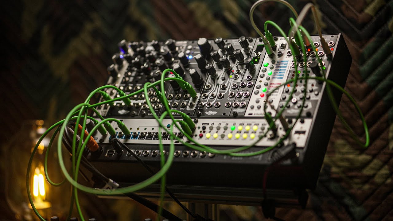 Modular House Music // My Best Setup Yet
