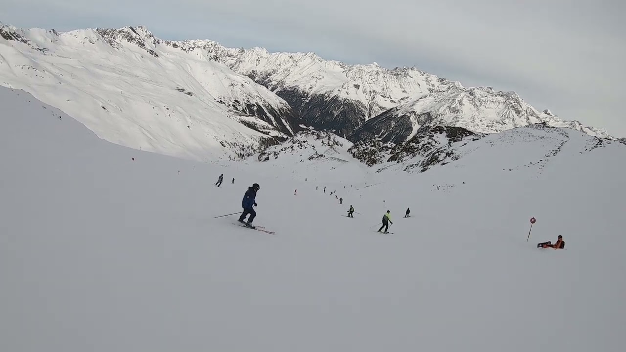 Rettenbachgletscher to Bergbahnen S&ouml;lden Skiing, January 2024