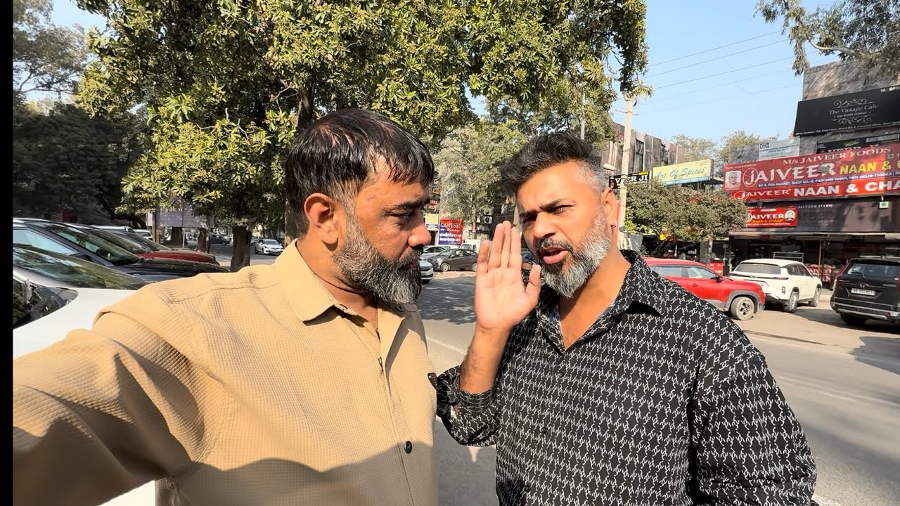 Suraj kalu aagaye ￼ road per (surajbhatiavlogs)￼