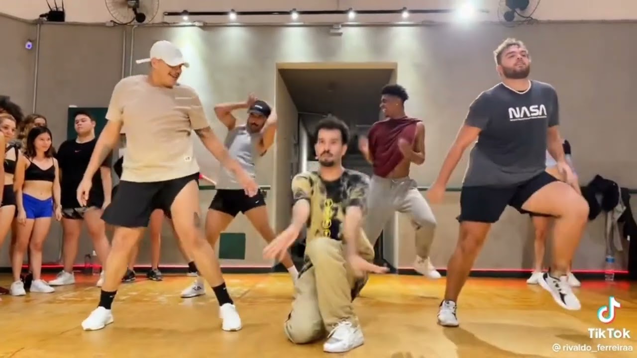 Kika boom - TAQUEI (Coreografia Oficial)