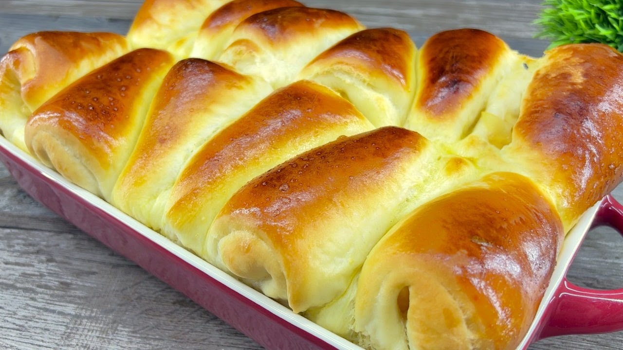 Хлеб за 15 минут! Все ищут этот рецепт! Нежный и вкусный яблочный хлеб 😋