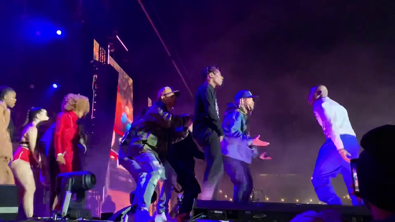 DABABY PERFORMS BOP AT ROLLING LOUD LA WITH JABBAWOCKEEZ