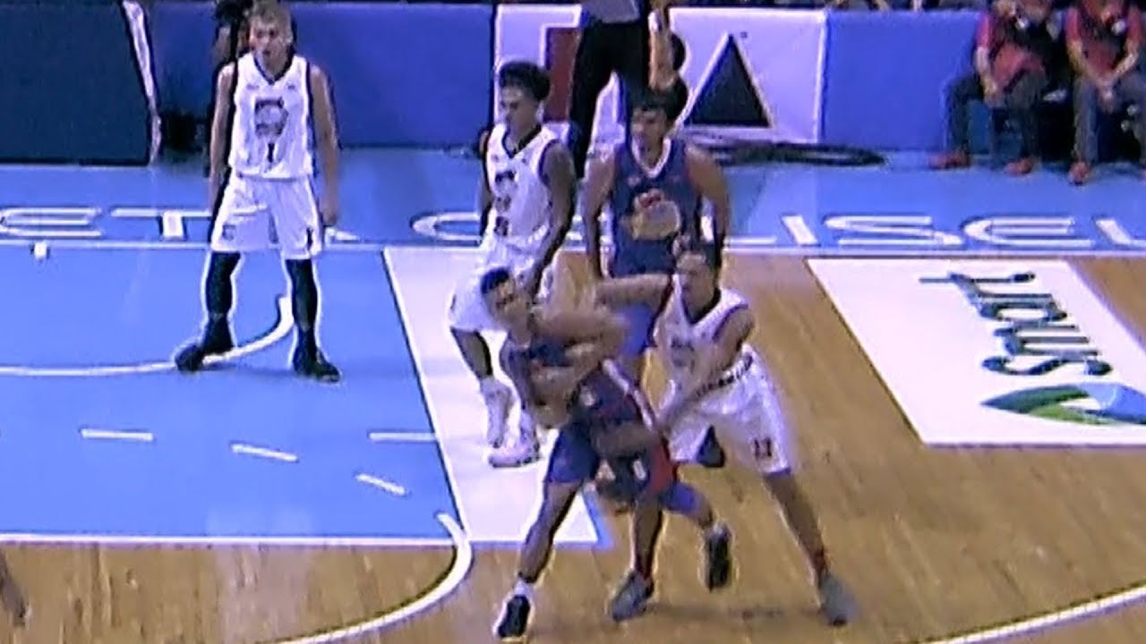 Jalalon and McCarthy scuffle | PBA Commissioner&rsquo;s Cup 2018