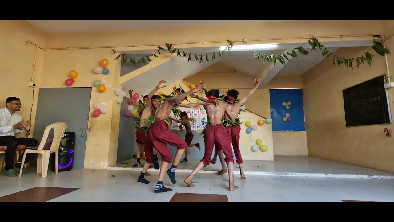 Waka Waka Dance - Sharda Mandir Pri. School Mundra