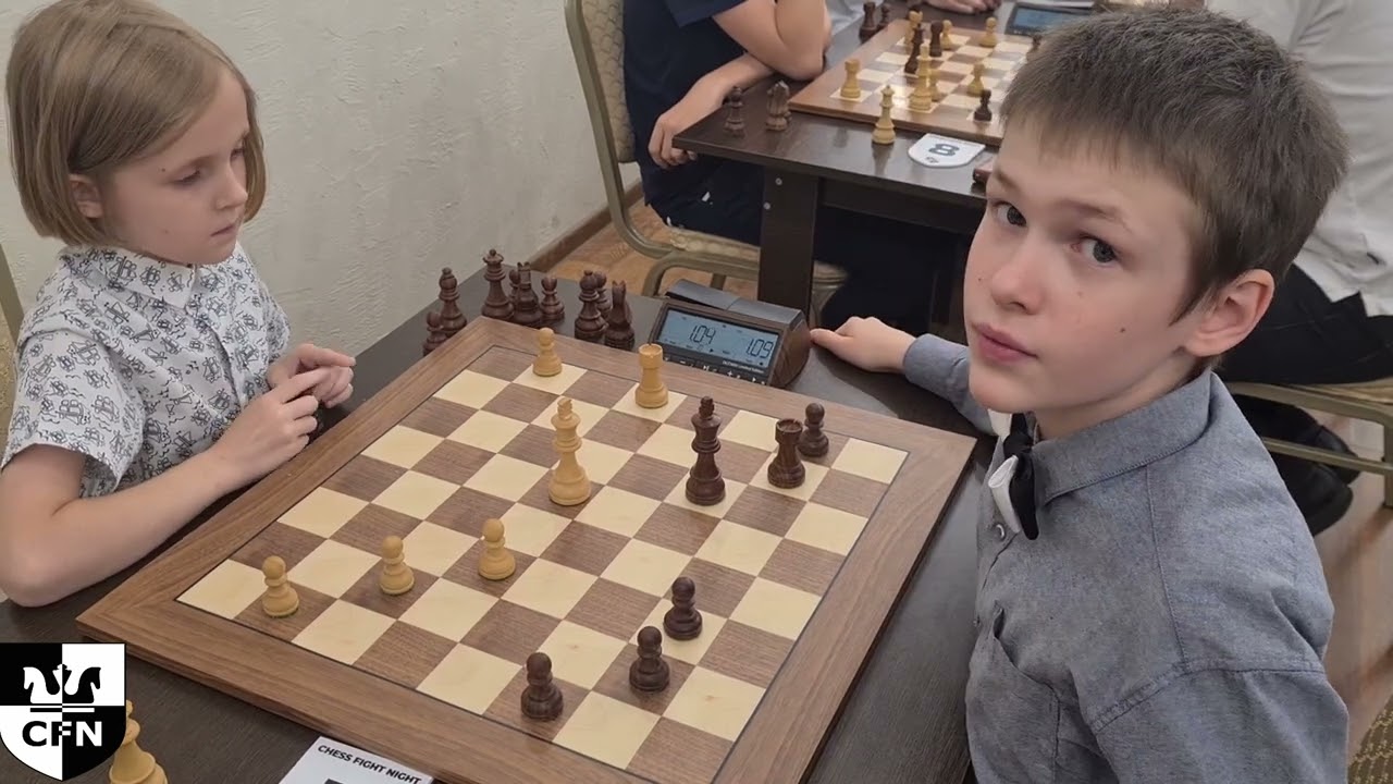 A. Yunker (1703) vs O. Epikhin (1801). Chess Fight Night. CFN. Blitz