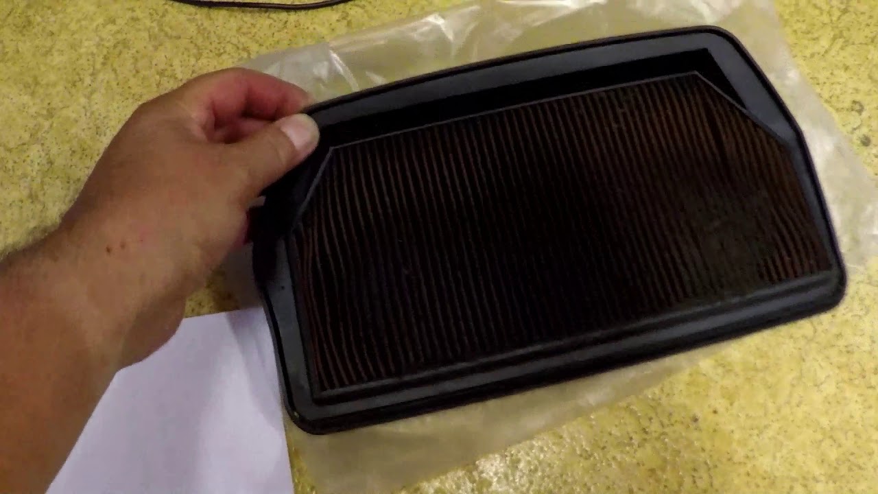 Honda CBR1100XX Blackbird and dealer servicing