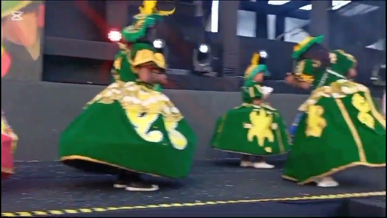 Apresentação do Maracatu Leão Formoso de Tracunhaém, Pólo Marco Zero, dia 04/03/2025.
