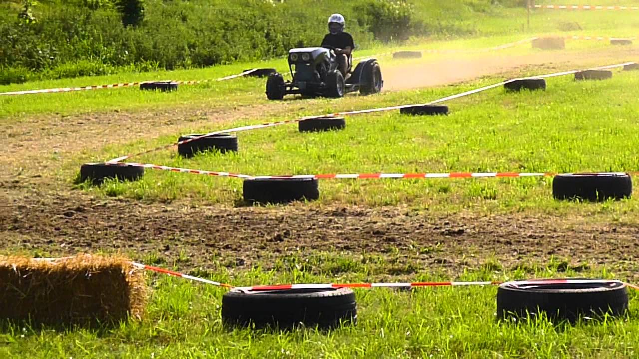 Rasenmäherrennen Windischbergerdorf 2012 Part 1