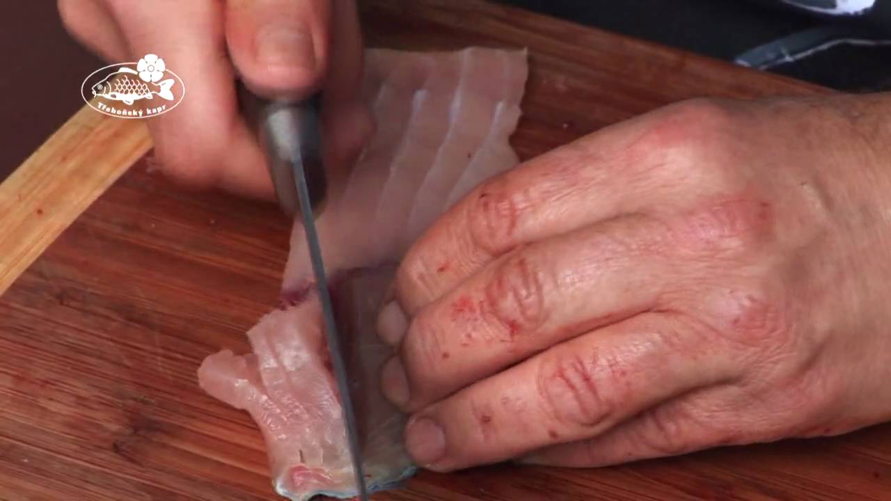 Prořezávání kostí při přípravě filetů