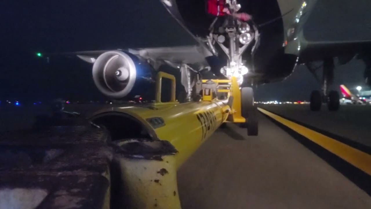 Delta A320 pushback!