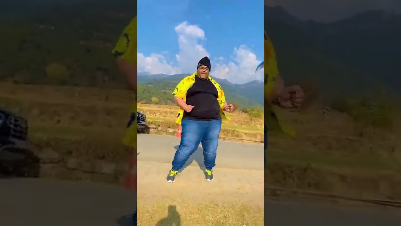 Marta marta bacha 😂 #shorts #akshaykakkar #bankepatola #dance #blooper #funnyvideo