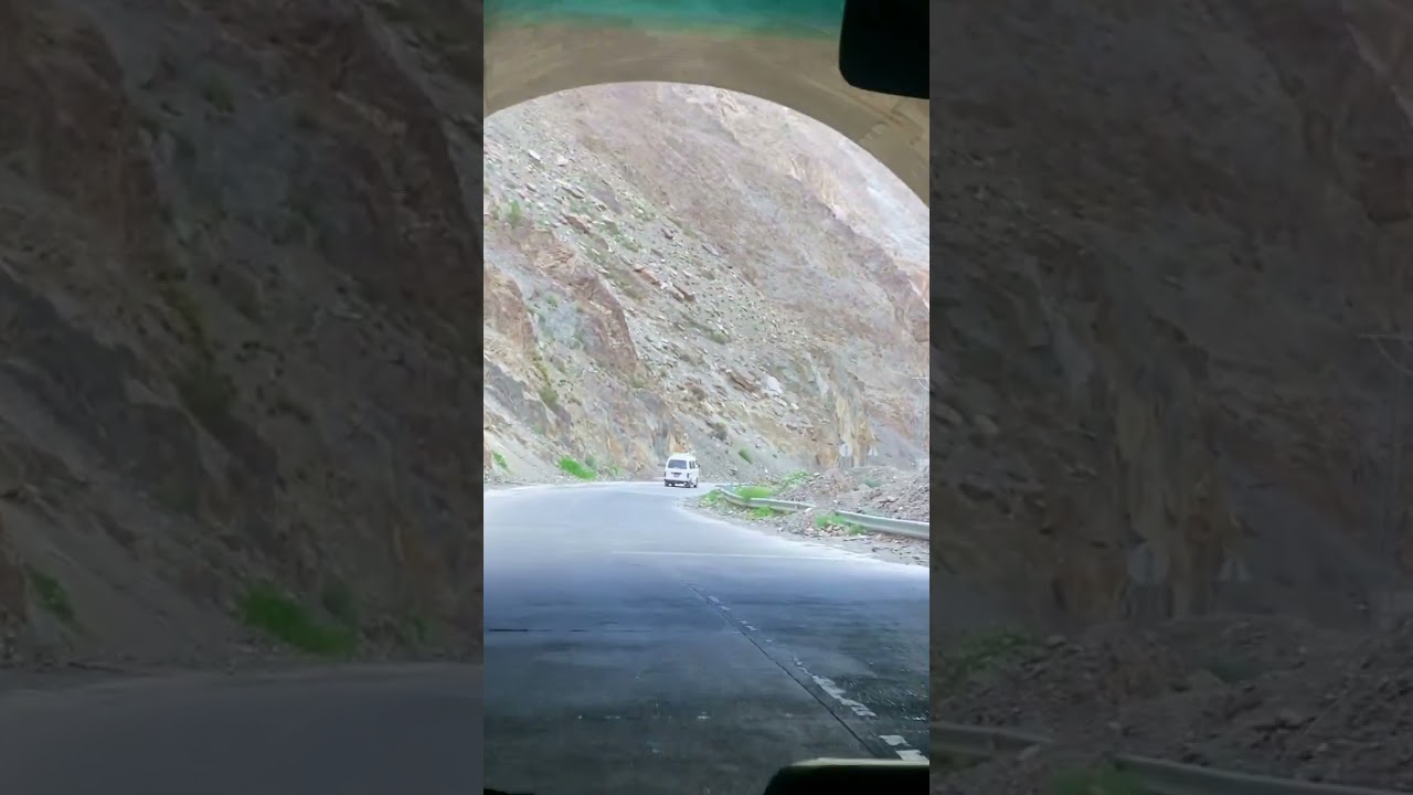 Beautiful roads #nature #travel #sceniclandscapes #mountains #scenichighway #gilgitbaltistan #shotrs