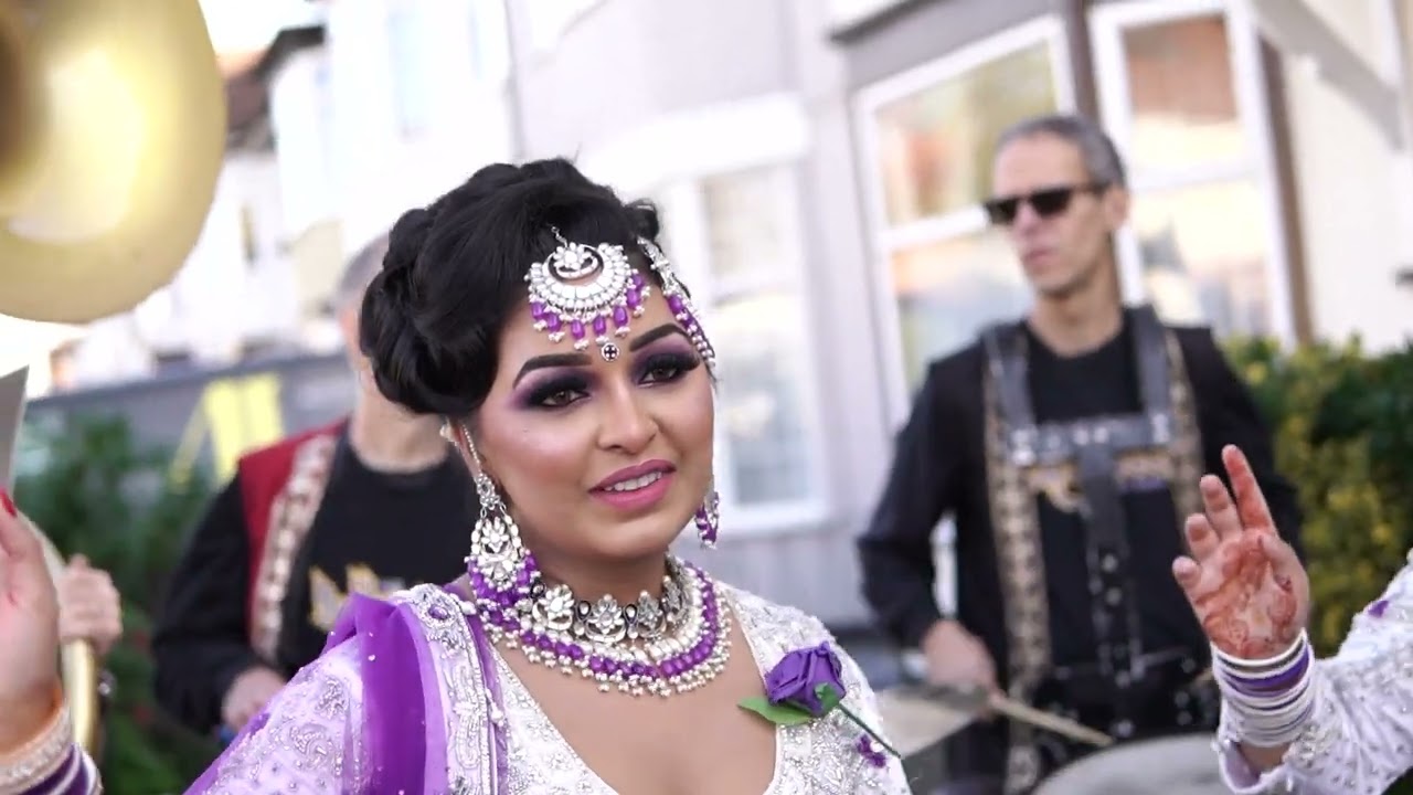HARLEY GROVE GURDWARA SINGH SANGAT WEDDING HIGHLIGHT EMOTIONAL BRIDE UKVENUES.COM CAPTURE & REMEMBER